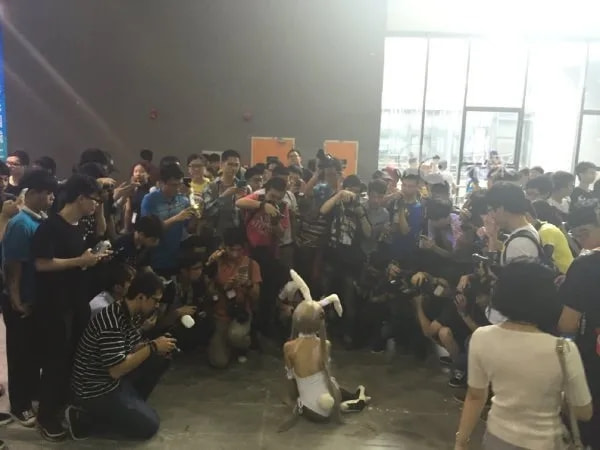 轻松一刻:偷700多只鸡办年货,这是黄鼠狼成精了吧 轻松一刻:偷700多只鸡办年货,这是黄鼠狼成精了吧