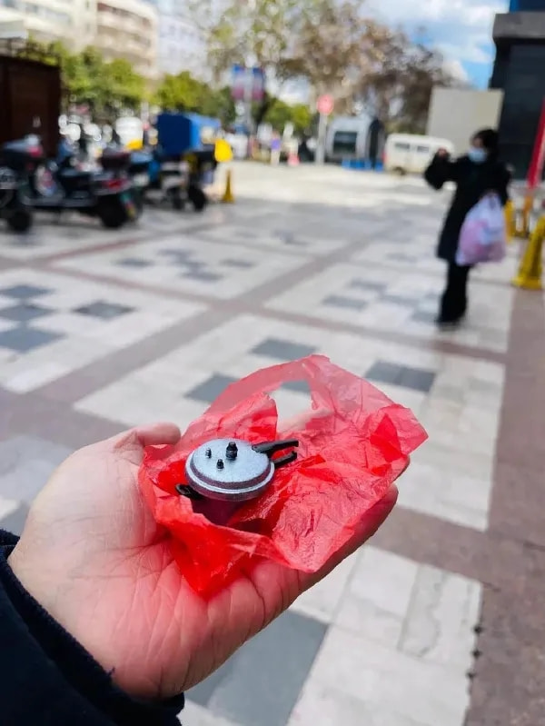 轻松一刻:偷700多只鸡办年货,这是黄鼠狼成精了吧 轻松一刻:偷700多只鸡办年货,这是黄鼠狼成精了吧