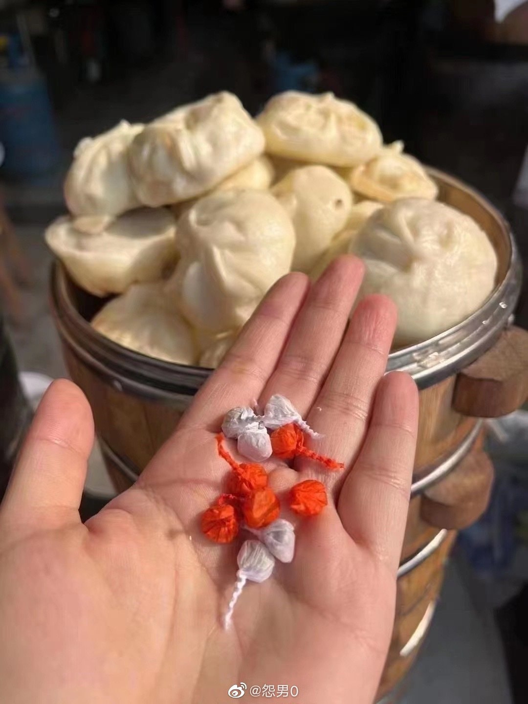 轻松一刻:你笑国足踢的菜,国足笑你还房贷! 轻松一刻:你笑国足踢的菜,国足笑你还房贷!