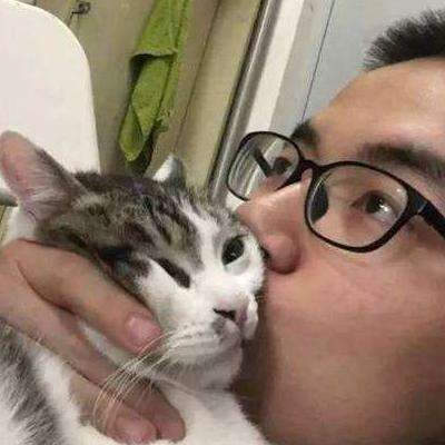 轻松一刻:当你看到这张图,表示今年一定发大财 轻松一刻:当你看到这张图,表示今年一定发大财