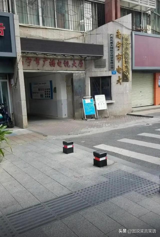 “外国小伙子:在你们国家千万不要夜跑,太危险”,真相笑死我了 “外国小伙子:在你们国家千万不要夜跑,太危险”,真相笑死我了