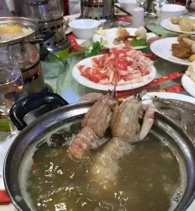“小姨嫁给了我爸,我要怎么面对他们?”评论区真热闹,哈哈哈 “小姨嫁给了我爸,我要怎么面对他们?”评论区真热闹,哈哈哈
