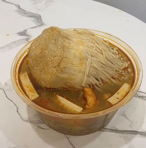 轻松一刻:好消息,今天股市不开门,不跌了!!! 轻松一刻:好消息,今天股市不开门,不跌了!!!