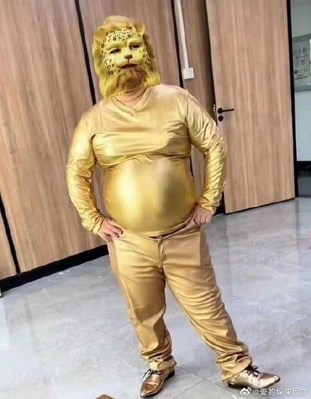 轻松一刻:好消息,今天股市不开门,不跌了!!! 轻松一刻:好消息,今天股市不开门,不跌了!!!