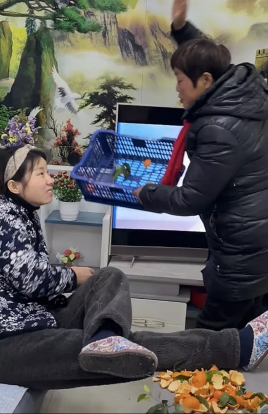 轻松一刻:好消息,今天股市不开门,不跌了!!! 轻松一刻:好消息,今天股市不开门,不跌了!!!