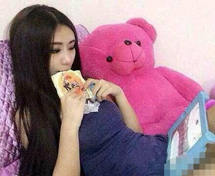 陪在女神旁边就很开心