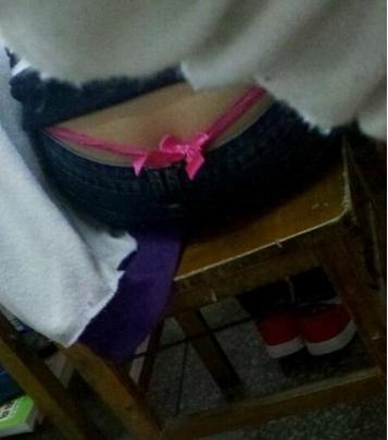 逗逼学生趣事多之 睡前喝牛奶 逗逼学生趣事多之 睡前喝牛奶