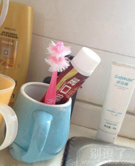 用坏了的牙刷!! 用坏了的牙刷!!