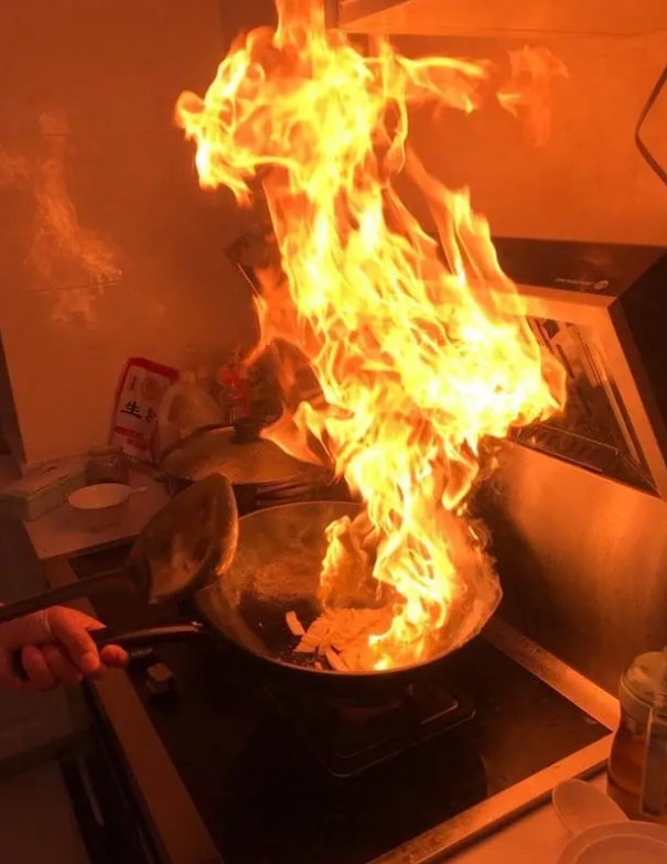轻松一刻:男人走上坡路的征兆,你中了几条? 轻松一刻:男人走上坡路的征兆,你中了几条?