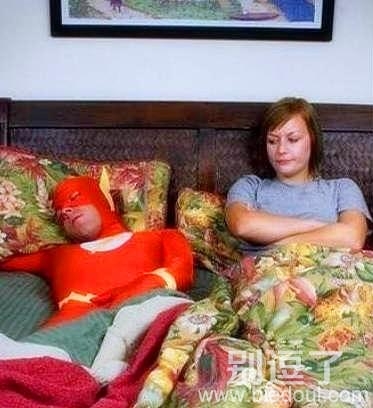 闪电侠做啥事都够速度的 闪电侠做啥事都够速度的