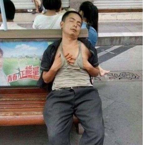 做梦的搞笑图片 做梦的搞笑图片