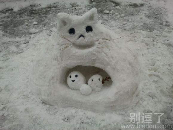 这雪人堆的好有爱! 这雪人堆的好有爱!
