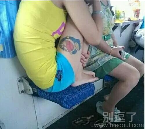 纹一个叮当猫是几个意思？