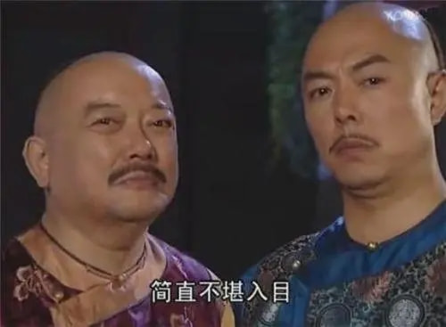 轻松一刻:没钱付车费,女顾客竟然这样做! 轻松一刻:没钱付车费,女顾客竟然这样做!