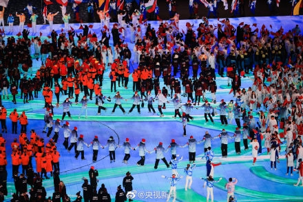 轻松一刻:没钱付车费,女顾客竟然这样做! 轻松一刻:没钱付车费,女顾客竟然这样做!