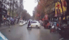 这个掉头掉的有些浮夸啊