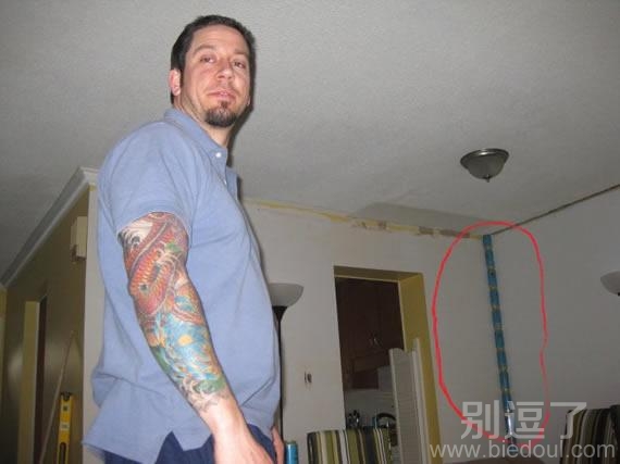 易拉罐都可以做顶梁柱了 易拉罐都可以做顶梁柱了
