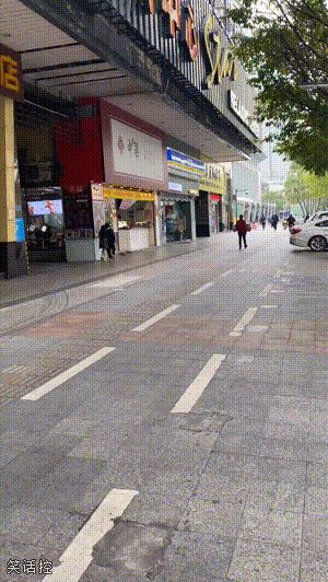 这么小就脱离了少儿频道