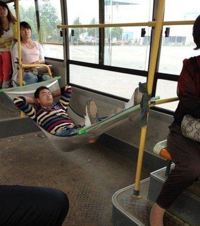 公交上又遇到神人了 公交上又遇到神人了