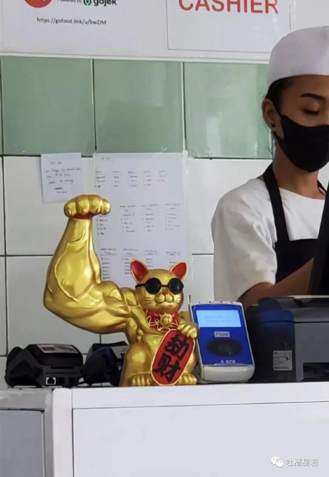 轻松一刻:健身教练这么猛吗?把女学员腿都压坏了 轻松一刻:健身教练这么猛吗?把女学员腿都压坏了