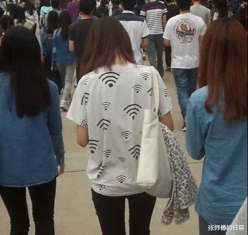 同学聚会媳妇喝成这样,怎么办? 同学聚会媳妇喝成这样,怎么办?