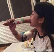 少女，你怎么把男朋友给吃了