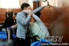 真是悔不当初啊! 真是悔不当初啊!