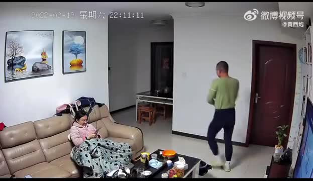 轻松一刻：色字头上一把刀，不怕自产怕自销！