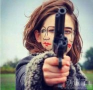 枪法准到爆的女枪手