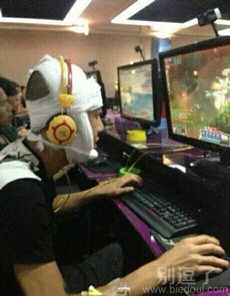 大哥你真的好敬业 大哥你真的好敬业