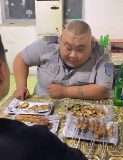 轻松一刻:真男人,从不口嗨 轻松一刻:真男人,从不口嗨