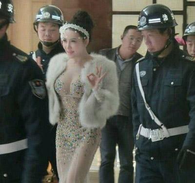 现在的保安都不安全了呀 现在的保安都不安全了呀