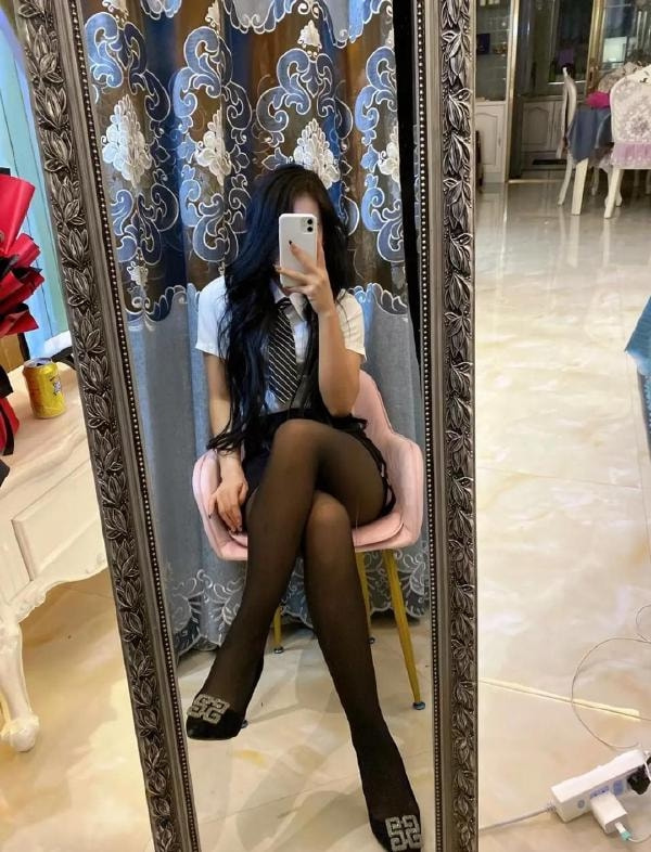 轻松一刻:兔子不吃窝边草,老婆就往人窝里跑… 轻松一刻:兔子不吃窝边草,老婆就往人窝里跑…