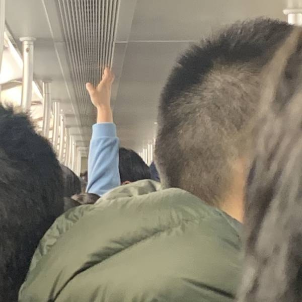 轻松一刻:兔子不吃窝边草,老婆就往人窝里跑… 轻松一刻:兔子不吃窝边草,老婆就往人窝里跑…