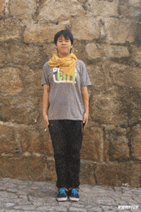 女朋友脚很臭,怎么委婉提醒她? 女朋友脚很臭,怎么委婉提醒她?