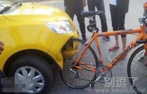 这车是什么牌子,那么叼 这车是什么牌子,那么叼