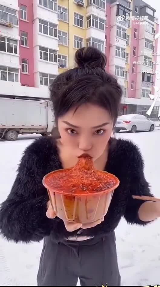 轻松一刻:榜一上头大哥约女主播,疯狂试探女子下限