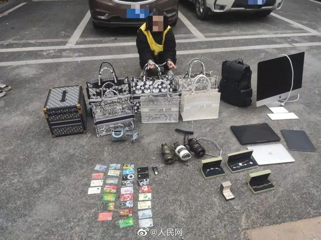轻松一刻:榜一上头大哥约女主播,疯狂试探女子下限 轻松一刻:榜一上头大哥约女主播,疯狂试探女子下限