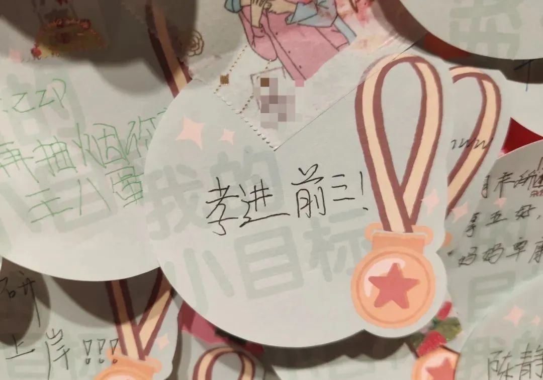轻松一刻:弱智吧真是人才辈出啊…… 轻松一刻:弱智吧真是人才辈出啊……