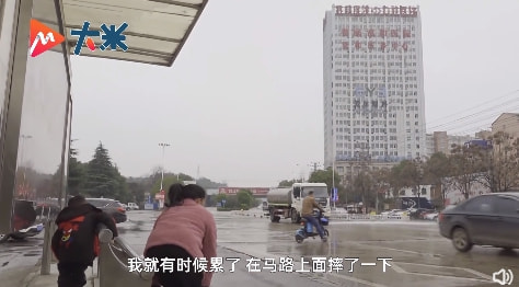 轻松一刻:弱智吧真是人才辈出啊…… 轻松一刻:弱智吧真是人才辈出啊……