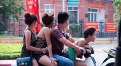 交警都不想管了 交警都不想管了