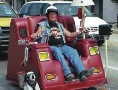 最新式轮椅神器 最新式轮椅神器