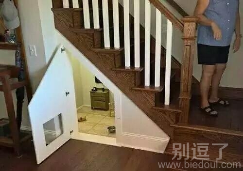 没想到楼梯下还别有洞天 没想到楼梯下还别有洞天