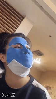 《关于感冒不要敷面膜这件事》 《关于感冒不要敷面膜这件事》