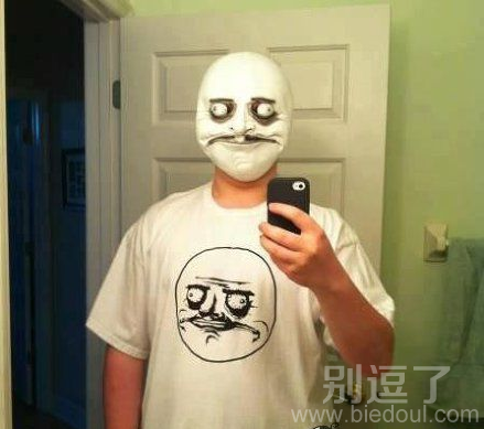 逗比室友的自拍！