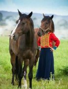 摄影师这个角度好刁钻