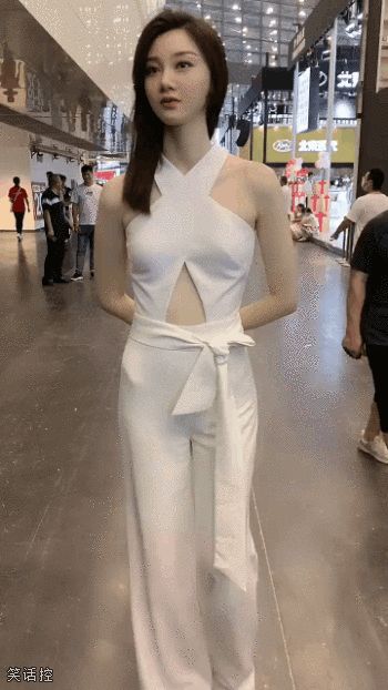 就站好了! 就站好了!