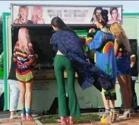 妹子这腿是真长呀 妹子这腿是真长呀