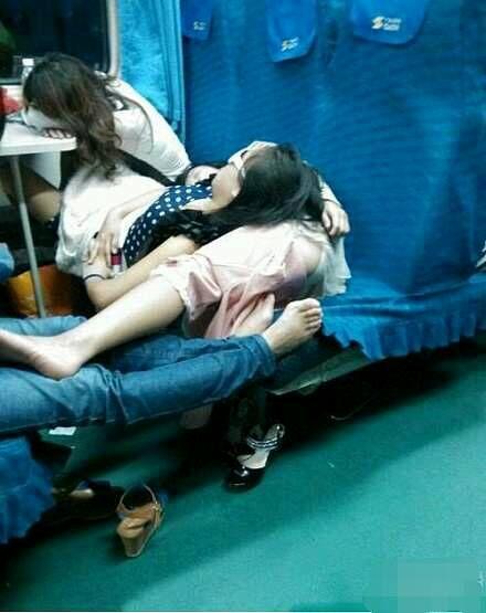 妹子们在一起居然这么狠！