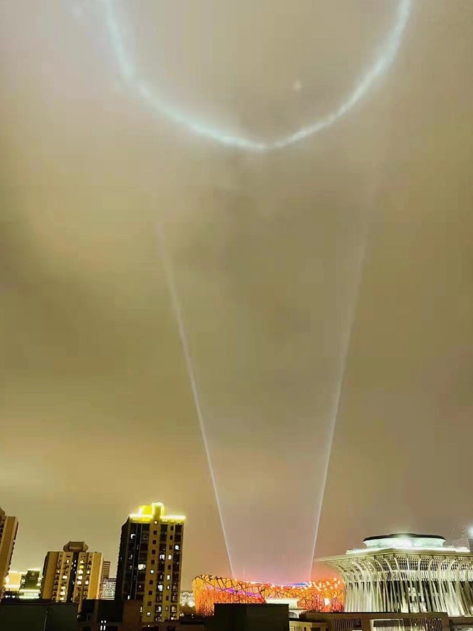 轻松一刻:今天植树节,我想栽你手里 轻松一刻:今天植树节,我想栽你手里